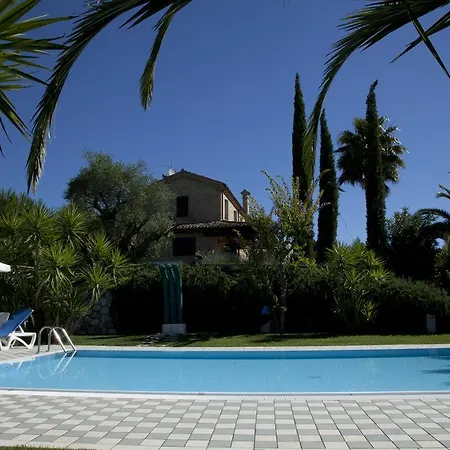 Tenuta Sol Alto Bed & Breakfast *
