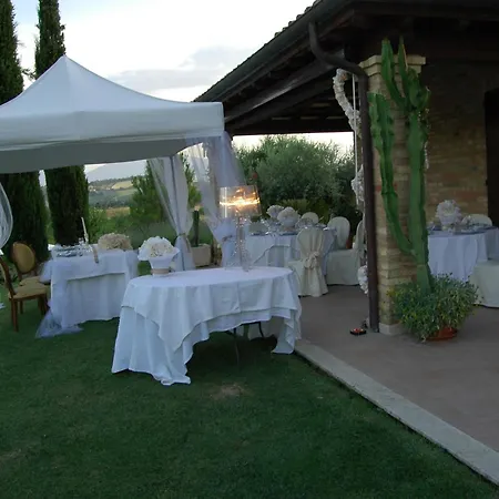 Oda ve Kahvaltı Tenuta Sol Alto