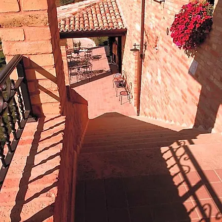 Tenuta Sol Alto 4* Монсамполо-дель-Тронто